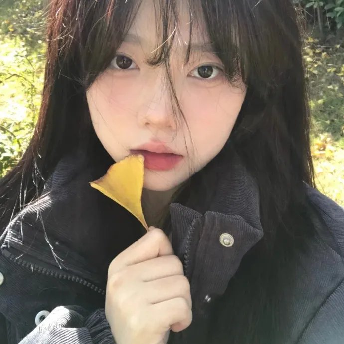 深居在内